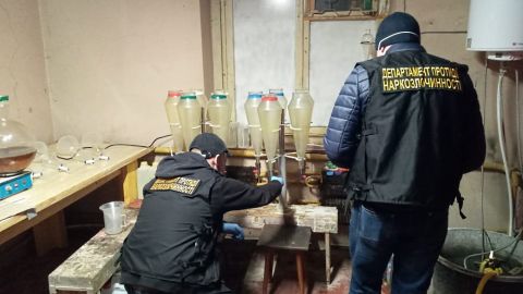 В Киеве разоблачили крупнейшую в Украине сеть наркоторговли