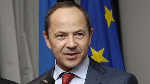 "Сбербанк" продал Тигипко украинскую "дочку"