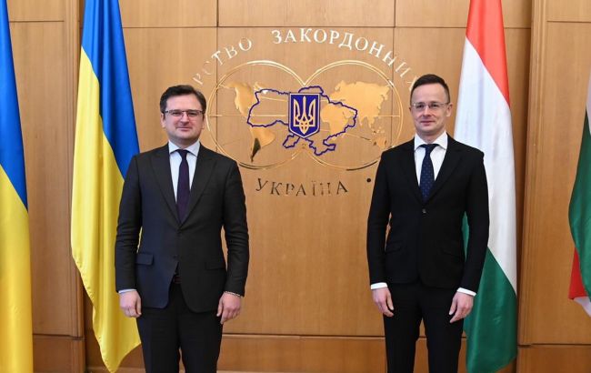 Україна та Угорщина підписали угоду про визнання дипломів
