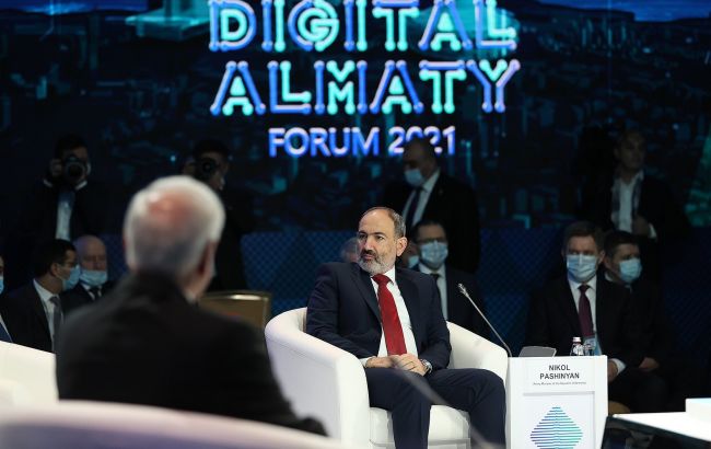 Армения не позволит перебрасывать боевиков в Украину через свою территорию, - премьер