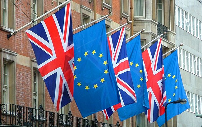 ЕС изучит вопрос создания временного таможенного союза с Британией