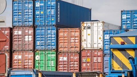 Китай вдвое снизил пошлины на американские товары на 75 млрд долларов