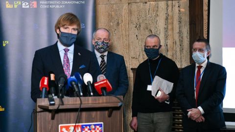 Чехия продлит режим чрезвычайного положения до 11 мая