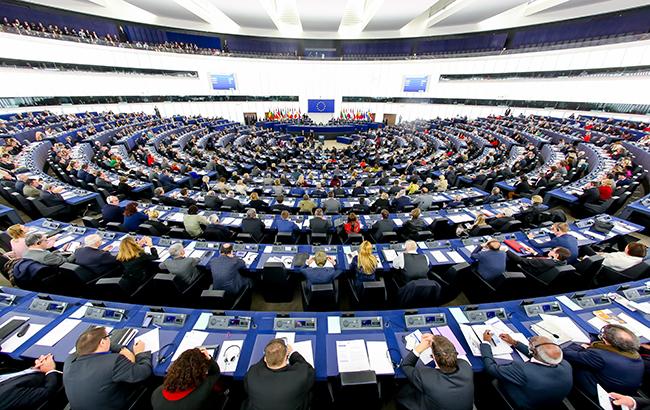 Европарламент одобрил предоставление Украине 1 млрд евро