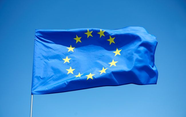 ЕС планирует в течение месяца открыть посольство в Афганистане, - FT
