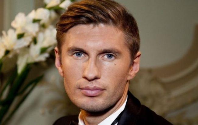 Экс-футболист сборной Украины подразнил русских санкционными продуктами