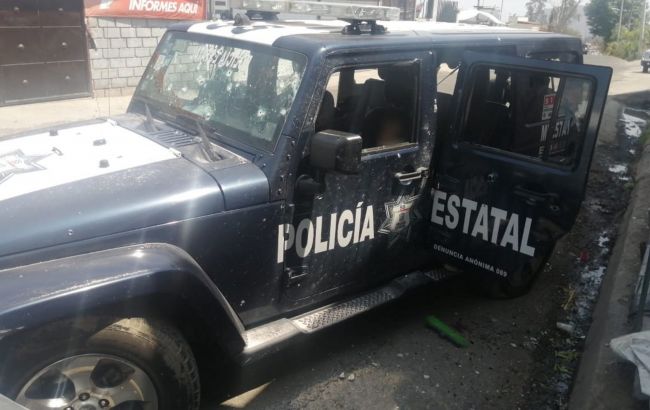 В Мексике боевики из засады убили 13 полицейских