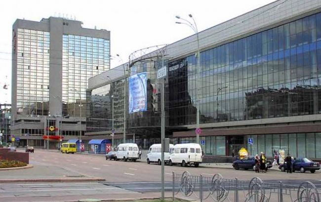 На площі перемоги у Києві 22-23 липня буде частково обмежено рух транспорту