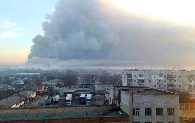 в Балаклії горить один з найбільших складів боєприпасів в Україні