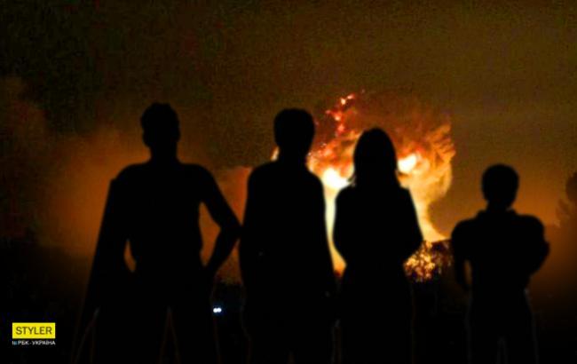 "Как на Титанике": в Крыму устроили салют на фоне масштабного пожара (фото)