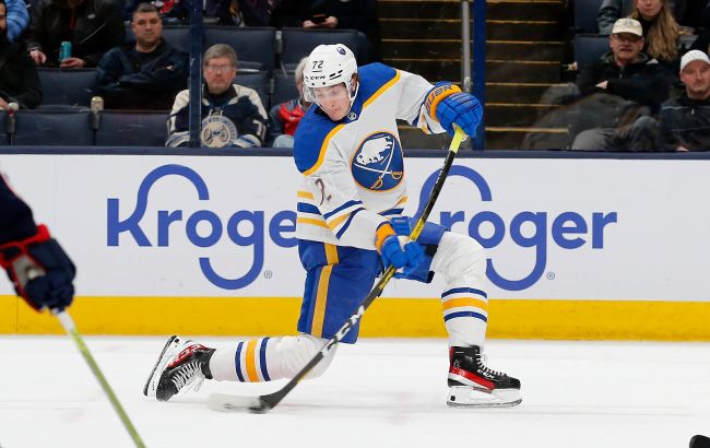 Форвард "Баффало" з п'ятьма шайбами став головною зіркою вечора НХЛ: відео