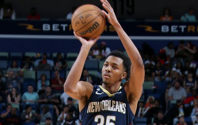 Форвард "Нью-Орлеана" реалізував зворотний слемданк: момент дня в НБА
