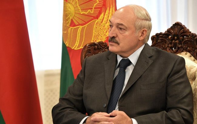 Лукашенко поручил закрыть границу Беларуси