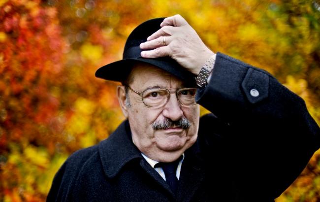 Тело знаменитого Умберто Эко кремируют