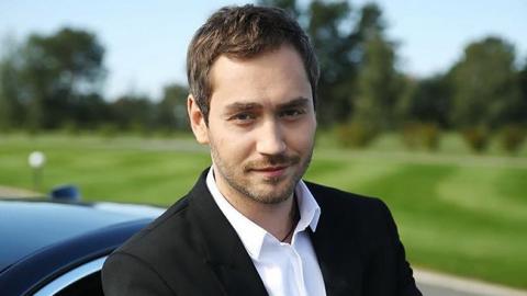 Холостяк 8 сезон: несподіваний поворот при знайомстві Рождена з батьками фіналісток