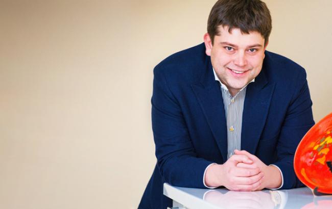 Спиндоктор Денис Іванов: "Коли ти лежиш на дивані, ти граєш на руку Путіну. А коли не лежиш - особливо"