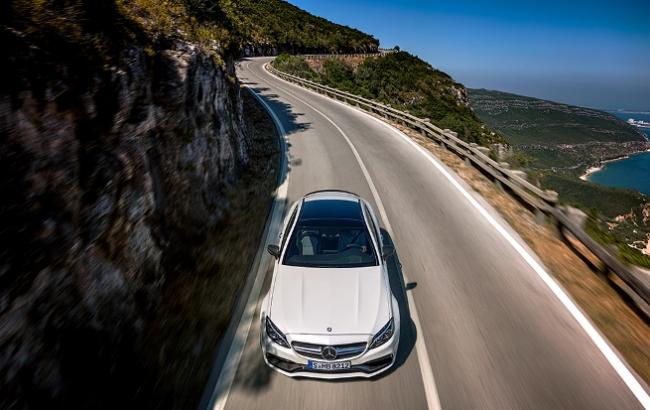 Новая модель Mercedes-Benz  уведет потребителя у BMW M4