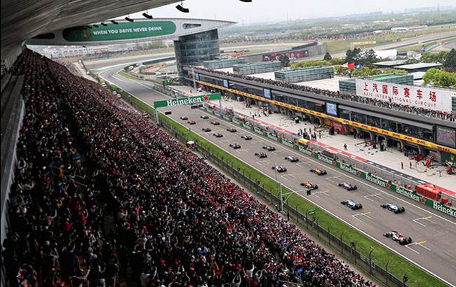 Формула-1 відклала гонку в Китаї через коронавірус