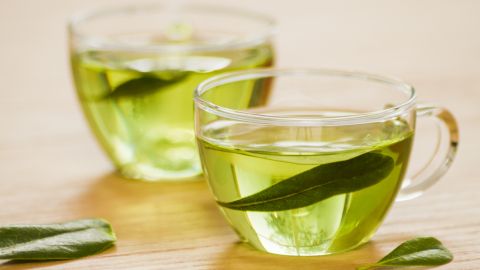Зеленый чай может быть опасен для здоровья женщин: что нужно знать