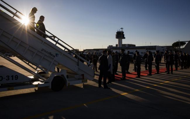 Порошенко прибув з офіційним візитом до Португалії