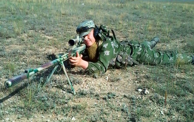 СБУ затримала снайперку бойовиків на лінії розмежування