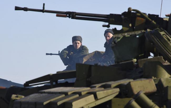 Боевики продолжают сосредотачивать силы в районе Дебальцево и Мариуполя, - Лысенко