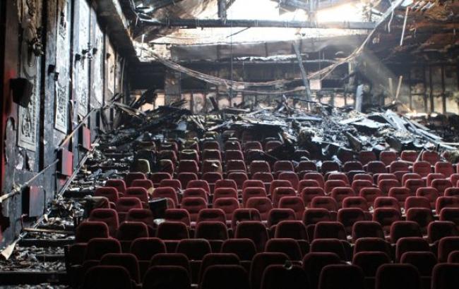 Подозреваемые в поджоге кинотеатра "Жовтень" взяты под домашний арест