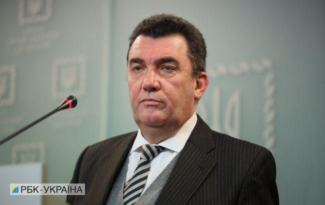 Данилов: Украина хочет прекратить войну на Донбассе без потери территорий