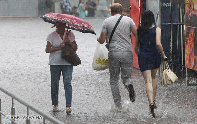 Синоптики попереджають про грозу у Києві та області 9 травня