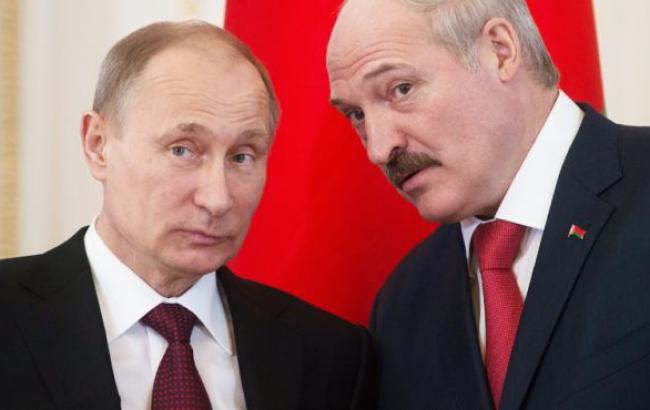 Путін обговорив з Лукашенком загострення ситуації на Донбасі