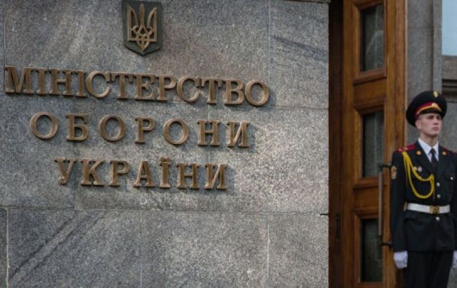 На Донбассе вчера погибли 6 кадровых военных РФ, 9 были ранены