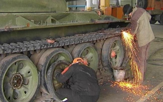 Міноборони замовило в "Укроборонпрому" ремонт танків, БТР і ЗРК на 106 млн грн