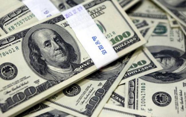 Курс доллара на межбанке в 10:00 остался без изменений &ndash; 16,35 грн/долл., - "Укрдилинг"