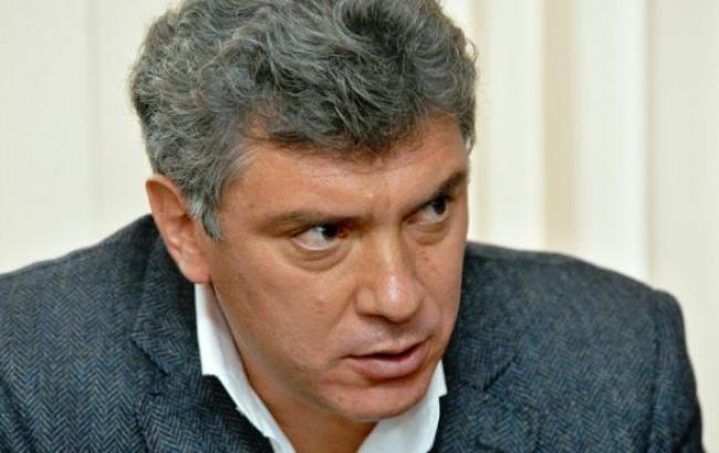 Российская оппозиция опубликует доклад Немцова о военных РФ в Украине