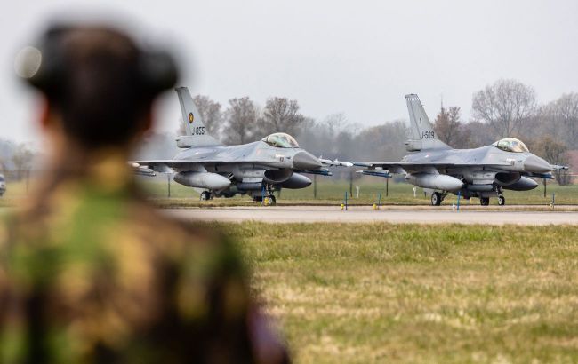 Страны Запада еще не согласовали детали подготовки пилотов ВСУ на F-16, - Politico