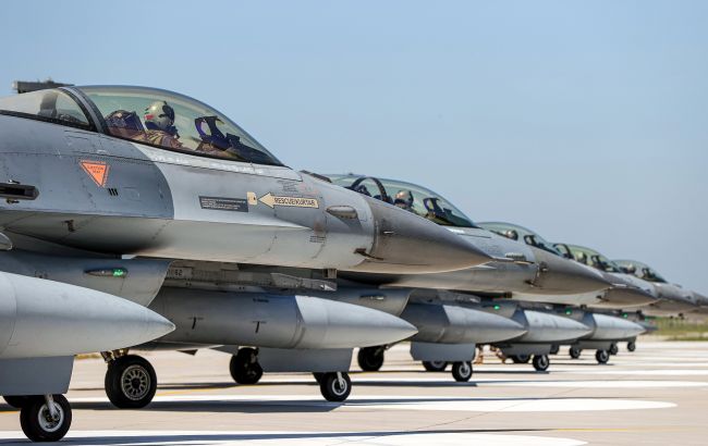Перші F-16 для навчання пілотів із України Нідерланди вже відправили до Румунії