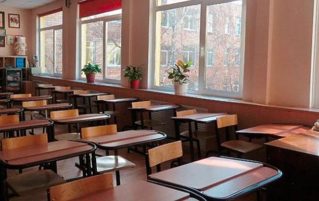 10 столичных школ закрылись  на карантин