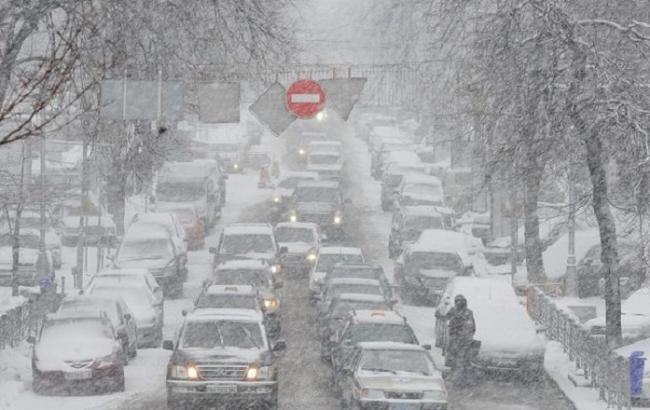 ГСЧС предупреждает об ухудшении погодных условий в Украине 15-16 января