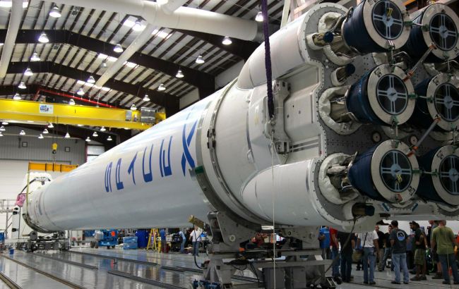 SpaceX скасувала запуск Falcon 9 за 10 секунд до старту