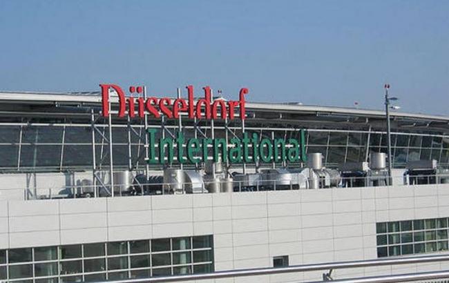 В аеропорту Дюссельдорфа нейтралізували бомбу часів Другої світової війни