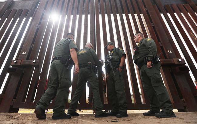 США направят дополнительно 5 тыс. солдат на границу с Мексикой