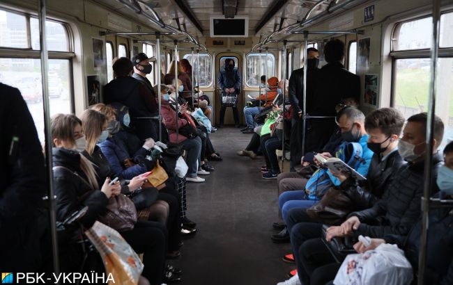 Перший день відкриття метро в Києві: яка ситуація в підземці та на дорогах