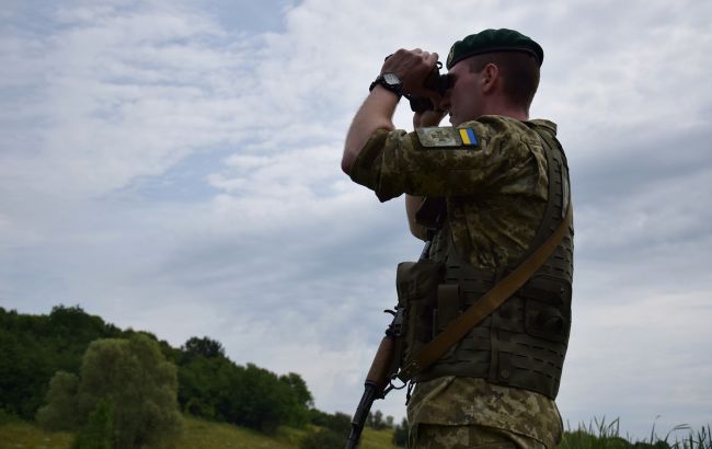 Украина укрепляет границу с Беларусью в Житомирской области