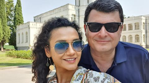 Месяц мучили в операционных: жуткие данные про смерть молодой жены экс-главы Минздрава