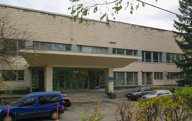 У київській лікарні стався скандал: лікарів звинуватили у вживанні спиртного (відео)