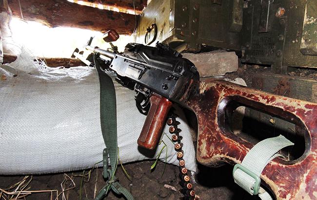 За сутки на Донбассе зафиксировано 48 обстрелов, 2 бойца АТО ранены