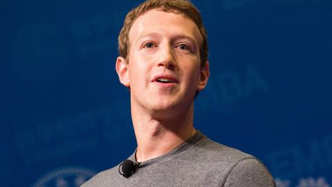 Цукерберг отверг обвинения Трампа о сговоре соцсетей и СМИ