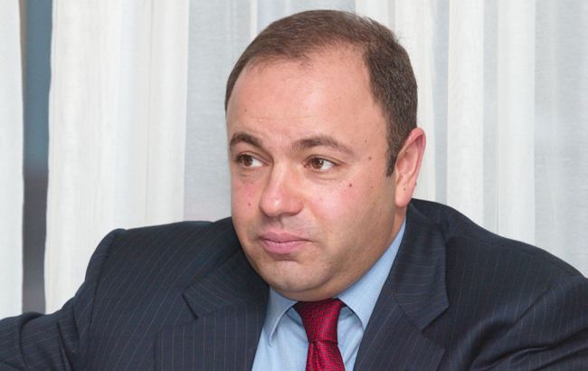 Британия арестовала частные самолеты друга Абрамовича Швидлера