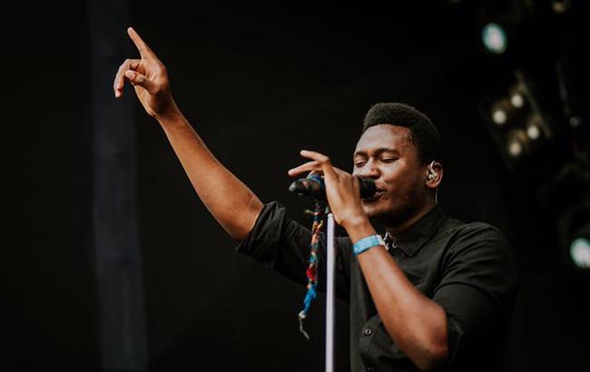 "Если ты уважаешь культуру и людей": певец из Нигерии объяснил, почему выучил украинский язык