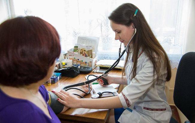 В Україні більше 9 млн осіб підписали декларації з лікарями